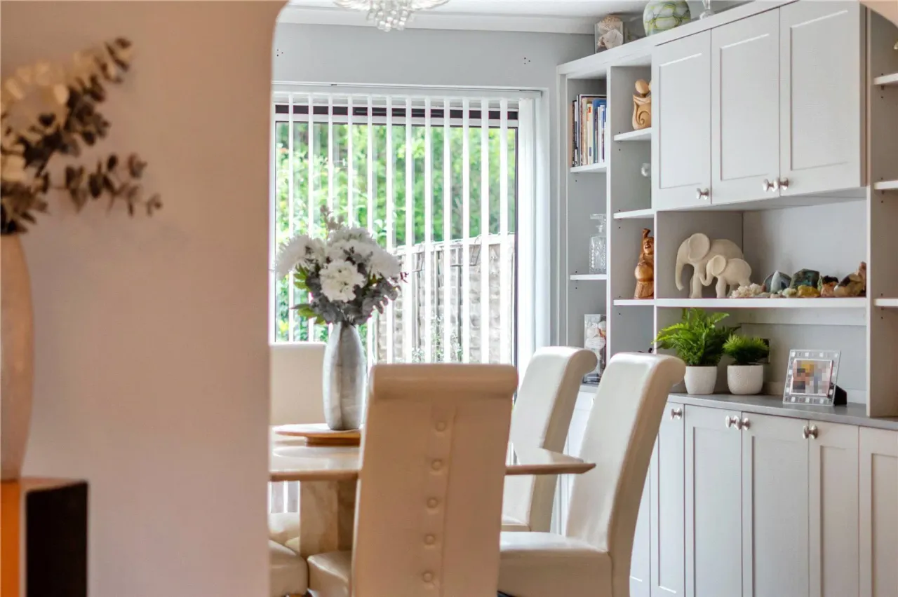 Bosman Drive, Windlesham, Surrey, GU20, photo 5