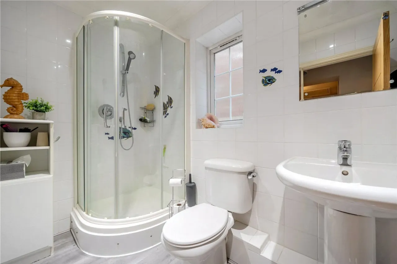 Bosman Drive, Windlesham, Surrey, GU20, photo 18
