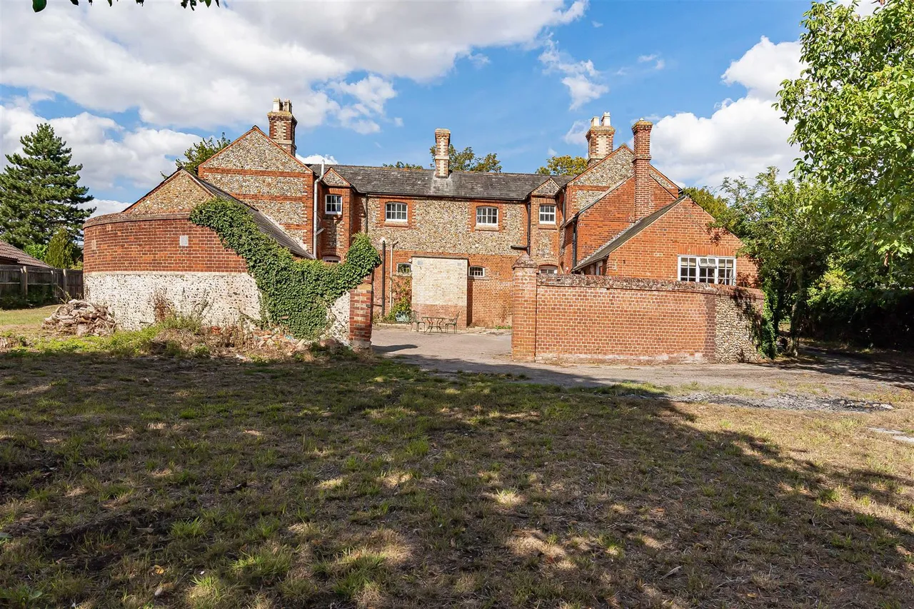 Symonds Lane, Linton, CB21, photo 41
