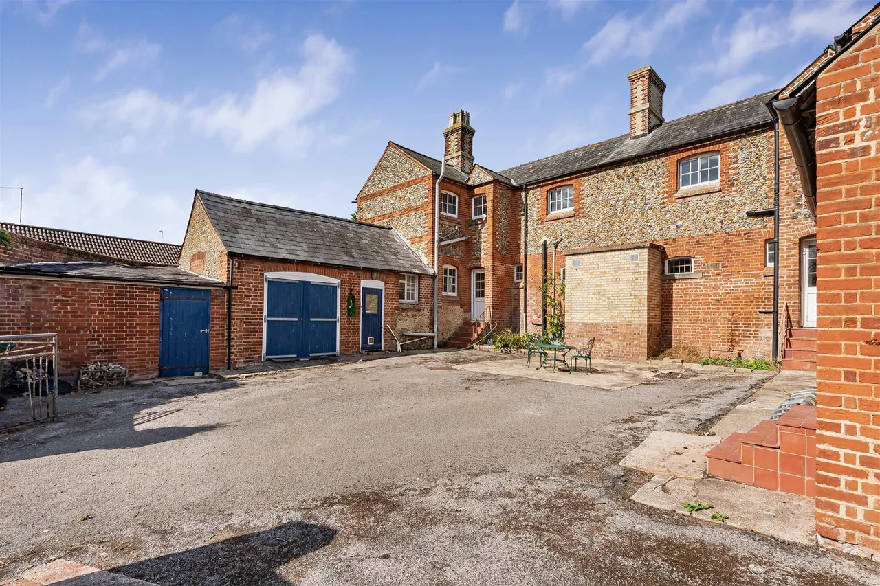 Symonds Lane, Linton, CB21, photo 42