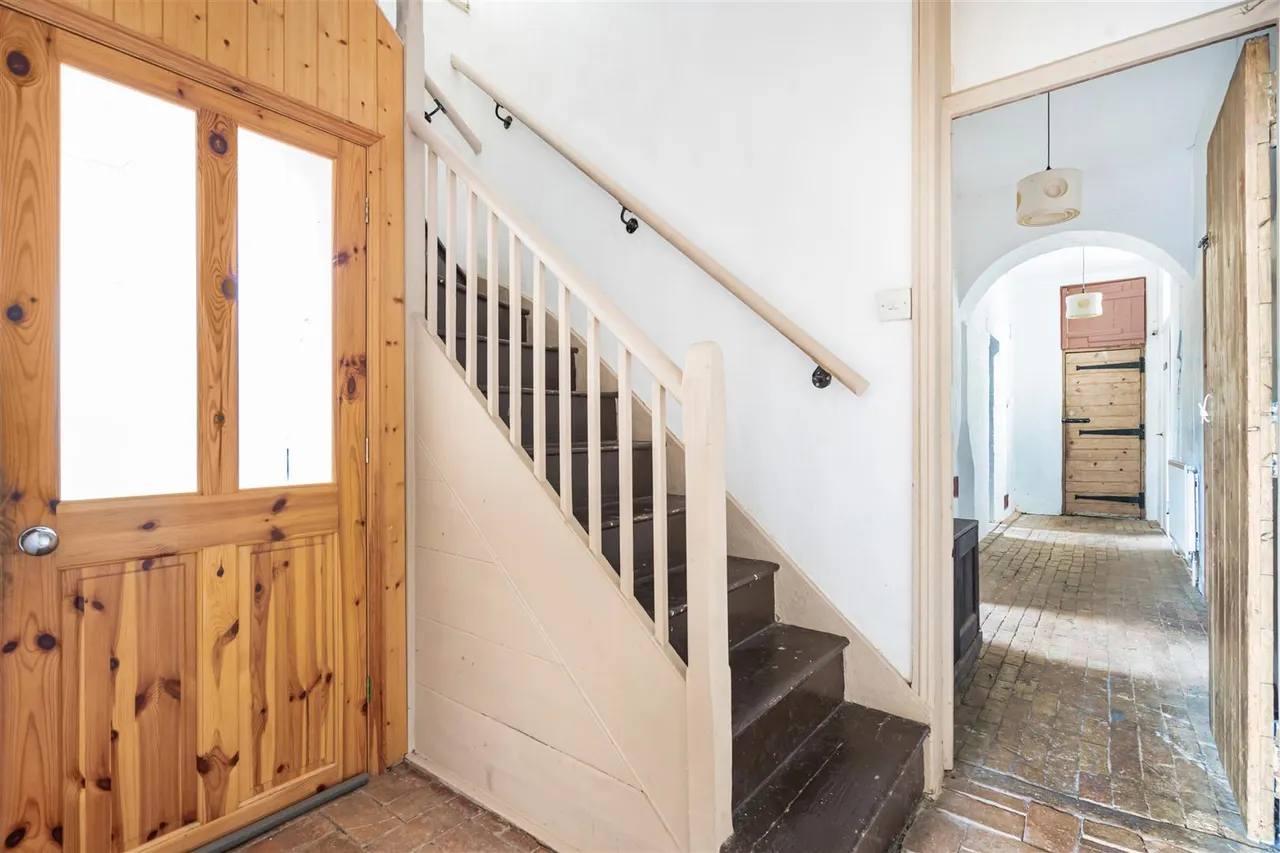 Symonds Lane, Linton, CB21, photo 24