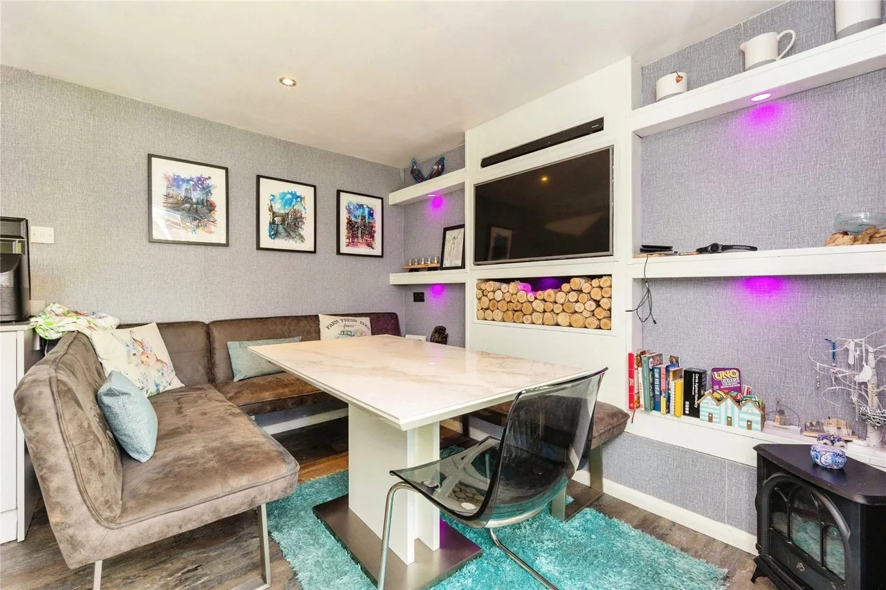 Lower Field Drive, Stockport, Greater Manchester, SK2, photo 8