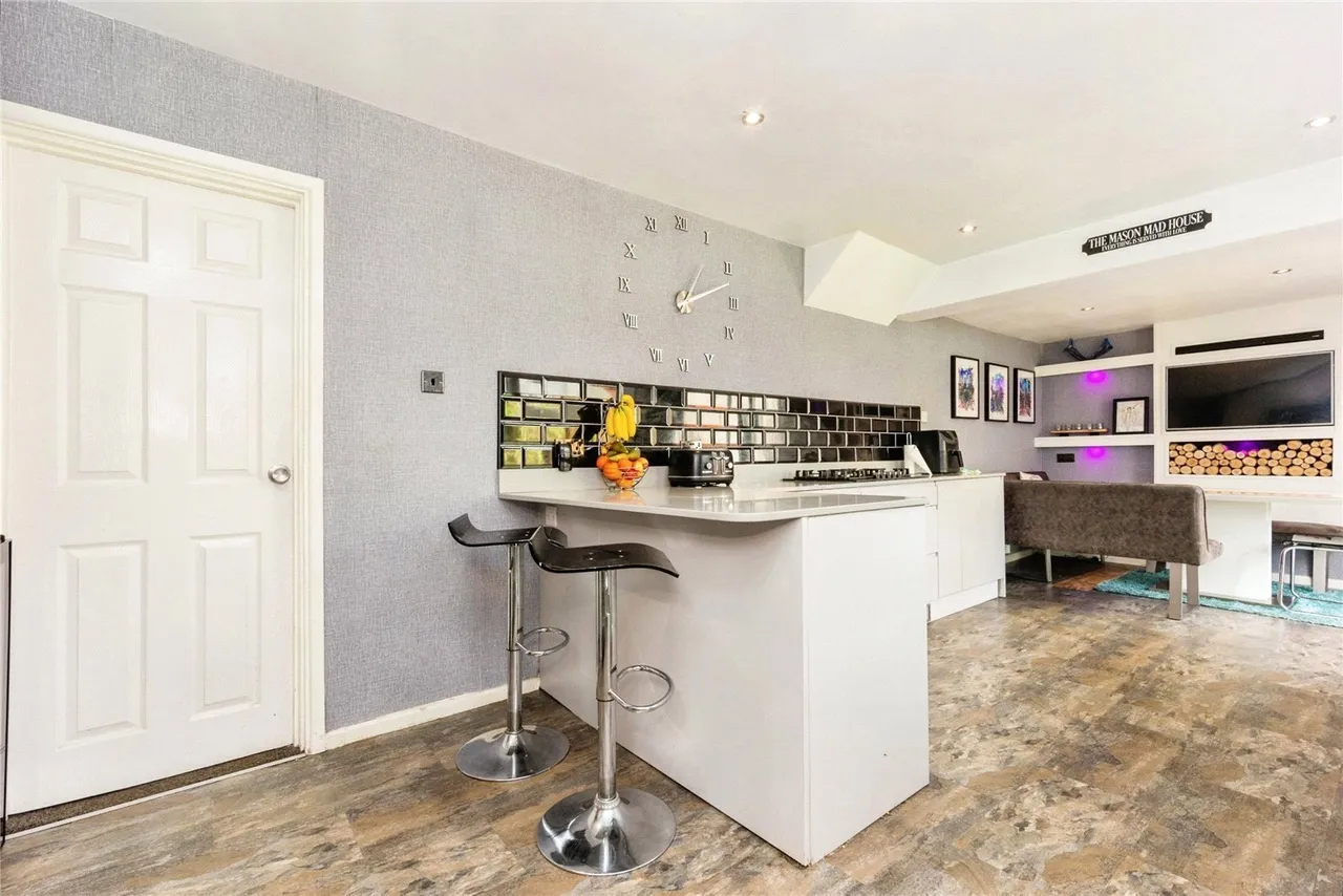 Lower Field Drive, Stockport, Greater Manchester, SK2, photo 3