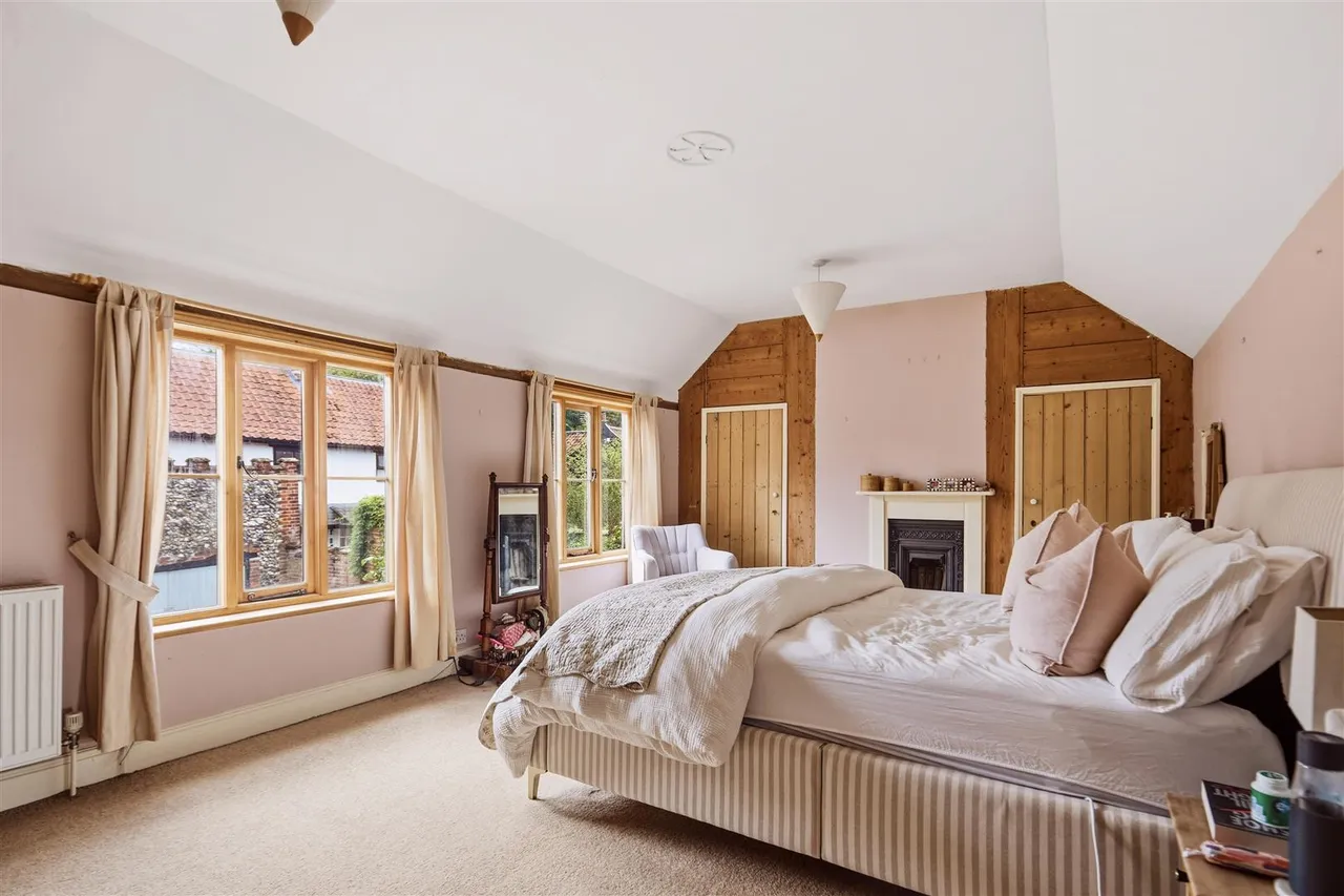 London Road, Harleston, IP20, photo 13