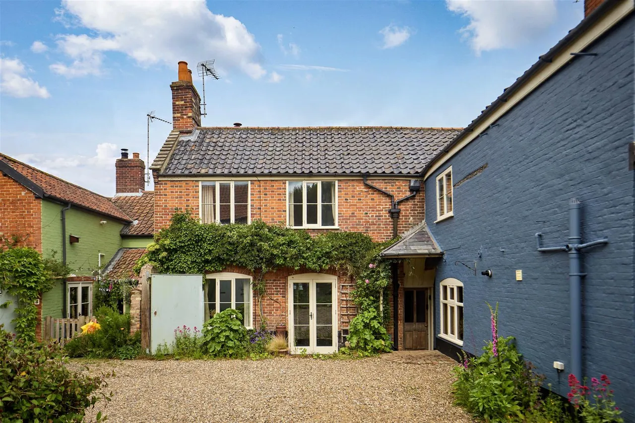 London Road, Harleston, IP20, photo 10