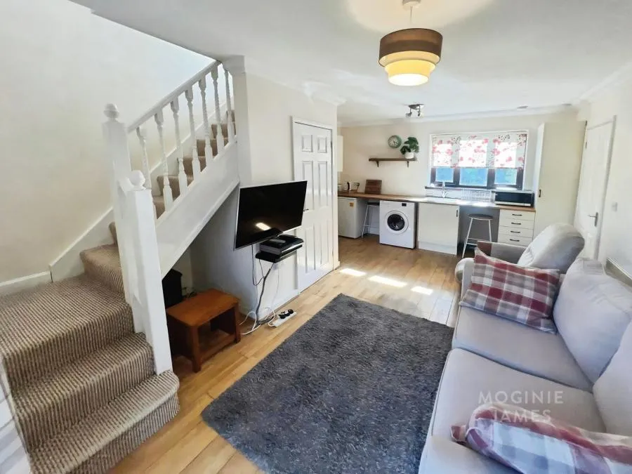 The Grove, Rumney, CF3, photo 6
