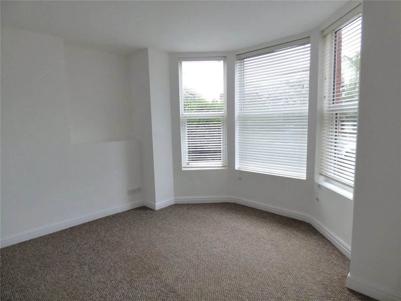 Harcourt Road, Llandudno, LL30, photo 7