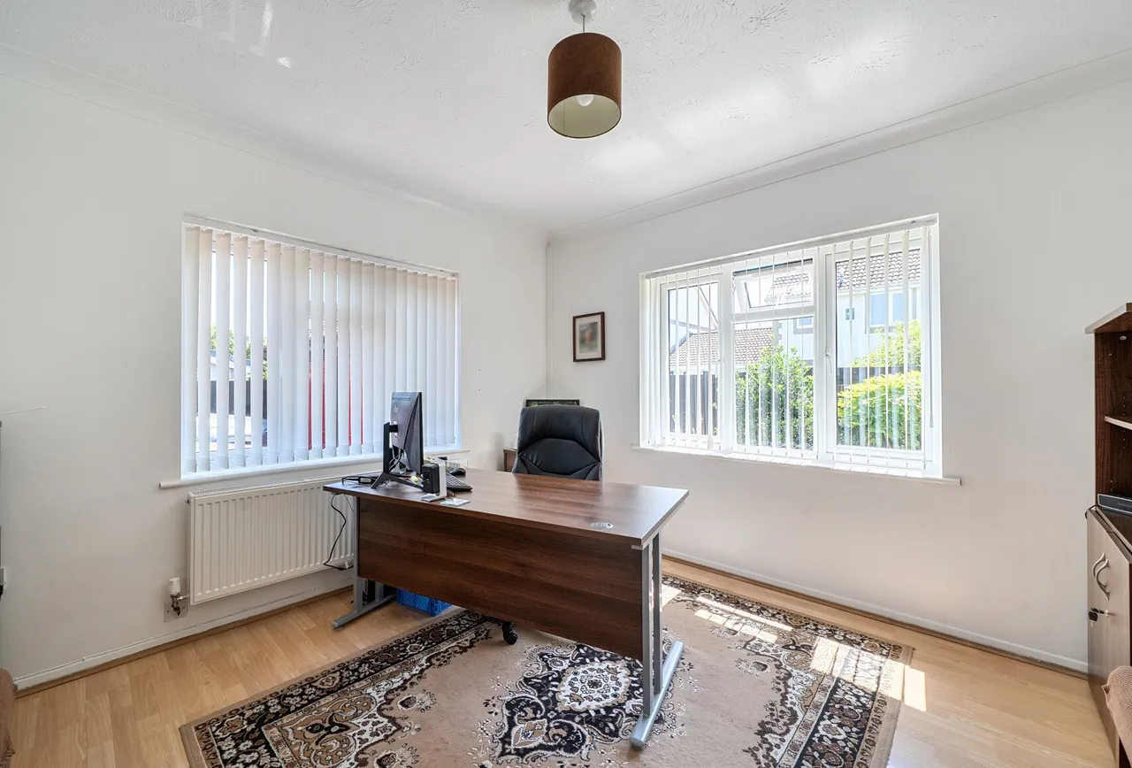 Amberley Way, Gloucestershire, Wickwar, GL12 8LW, photo 5