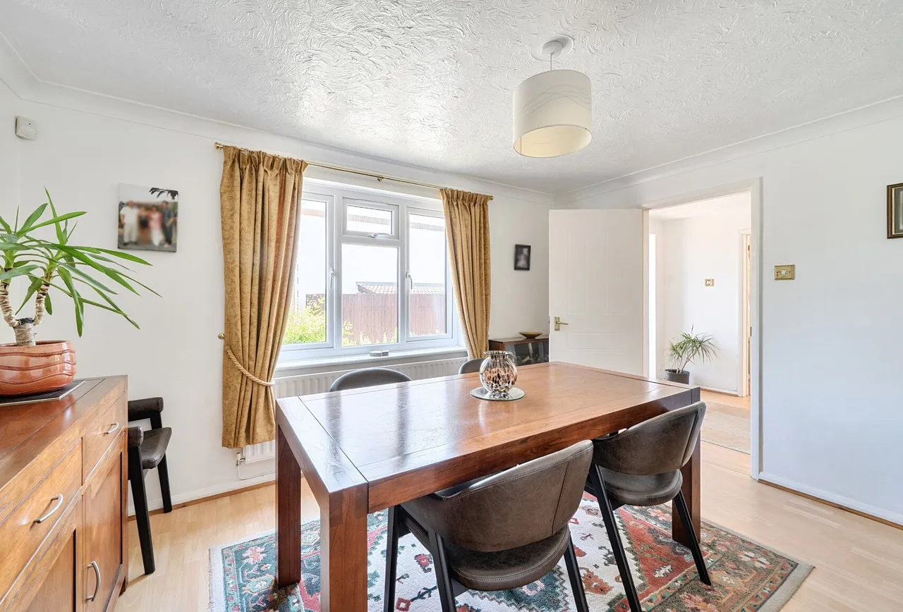Amberley Way, Gloucestershire, Wickwar, GL12 8LW, photo 7