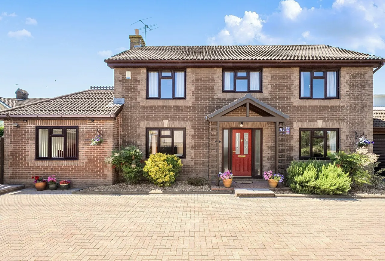 4 bed house for sale — Amberley Way, Gloucestershire, Wickwar, GL12 8LW