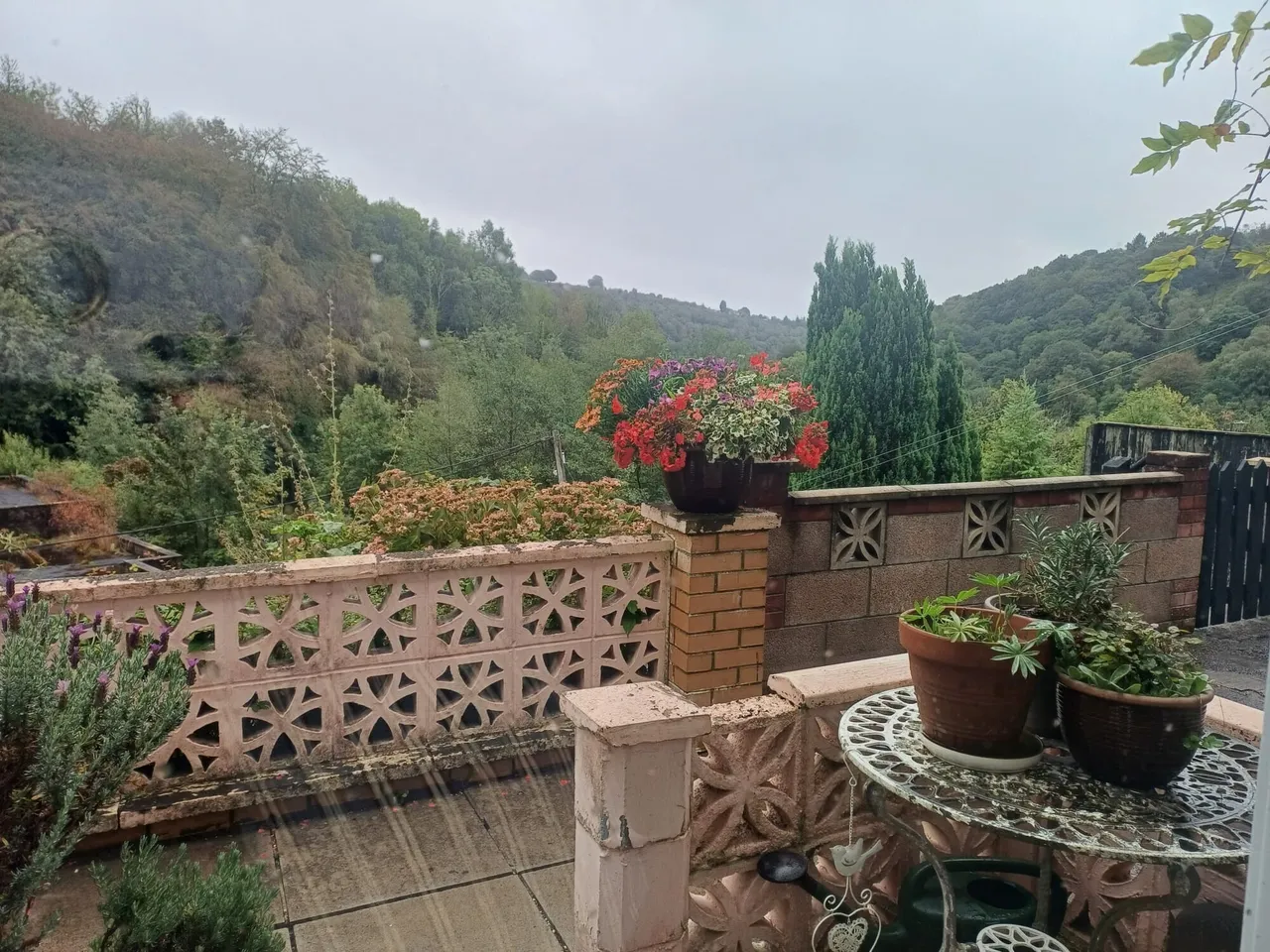 Hillside Terrace, Abertillery, NP13, photo 12