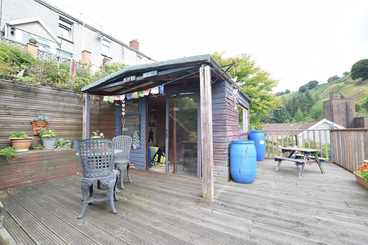 Hillside Terrace, Abertillery, NP13, photo 15