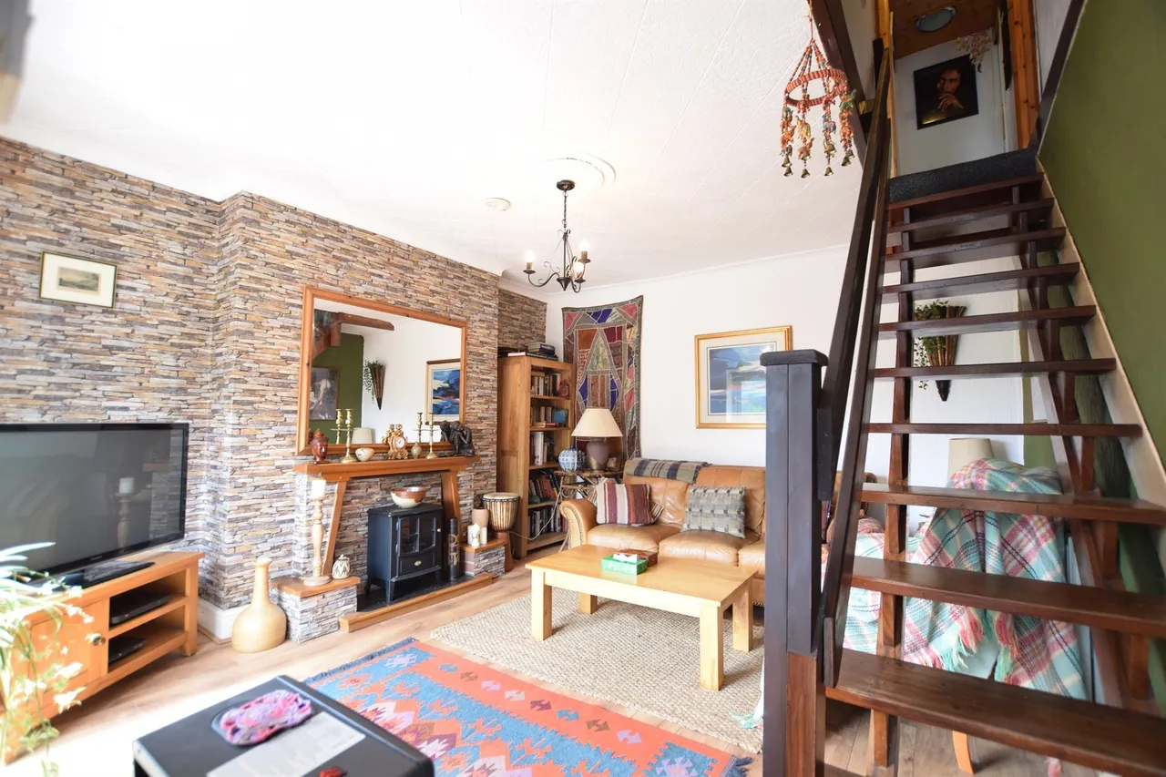 Hillside Terrace, Abertillery, NP13, photo 4