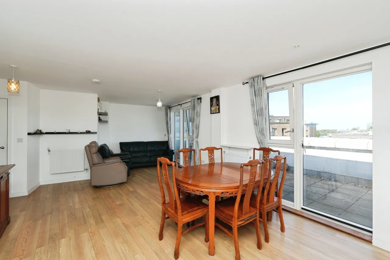 Cabot Close, CROYDON, Surrey, CR0, photo 12