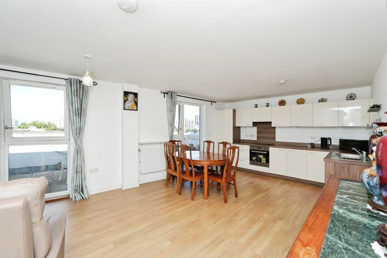 Cabot Close, CROYDON, Surrey, CR0, photo 10