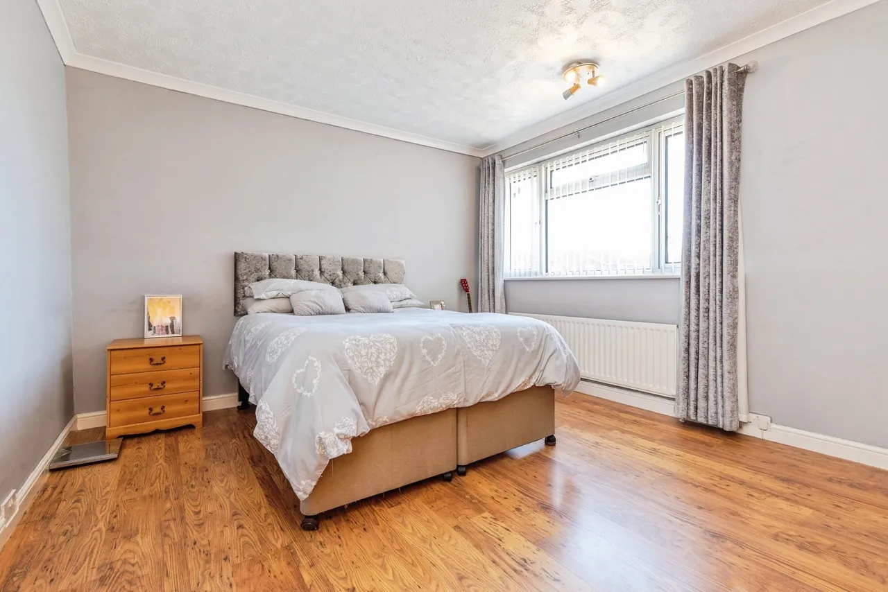 Wentworth Drive, Cliffe Woods, ME3, photo 13