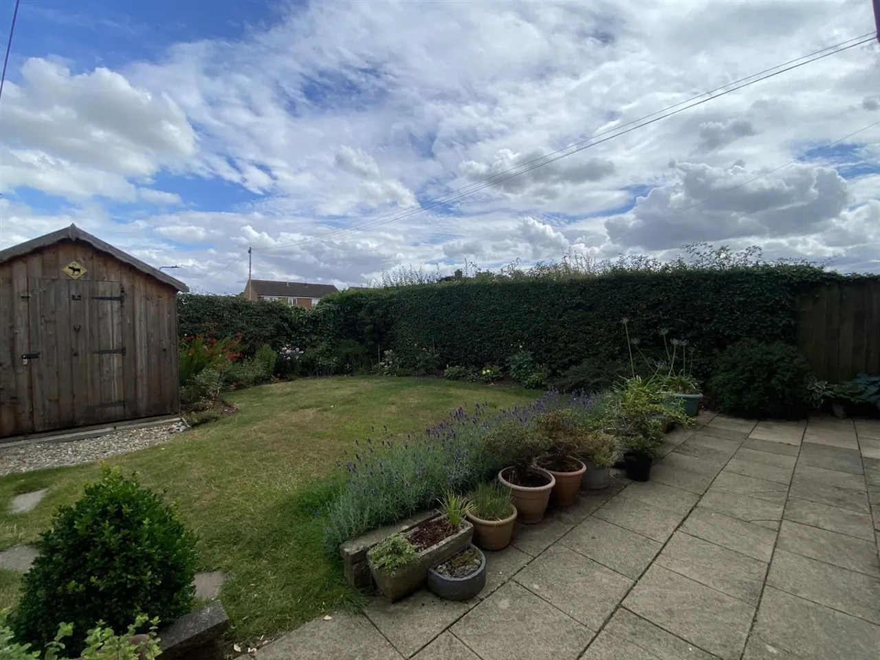 Kingfisher Drive, Aiskew, photo 26