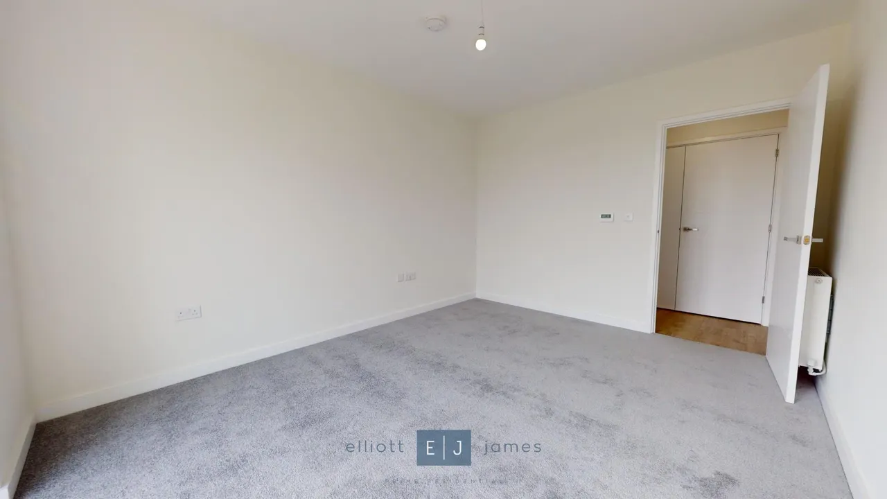 Luctons Close, Epping Gate, IG10, photo 3