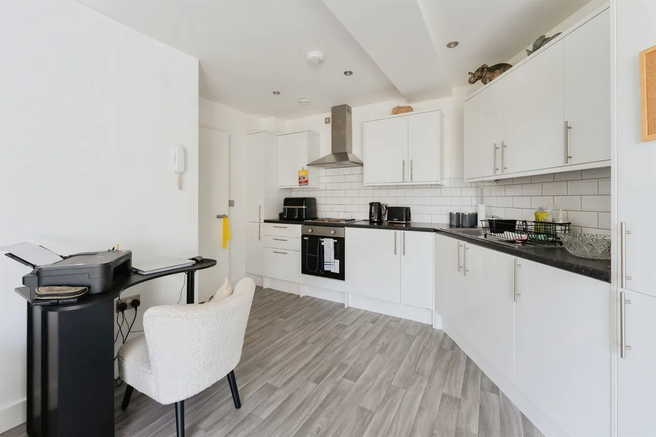 Elm Road North, Birkenhead, CH42, photo 4