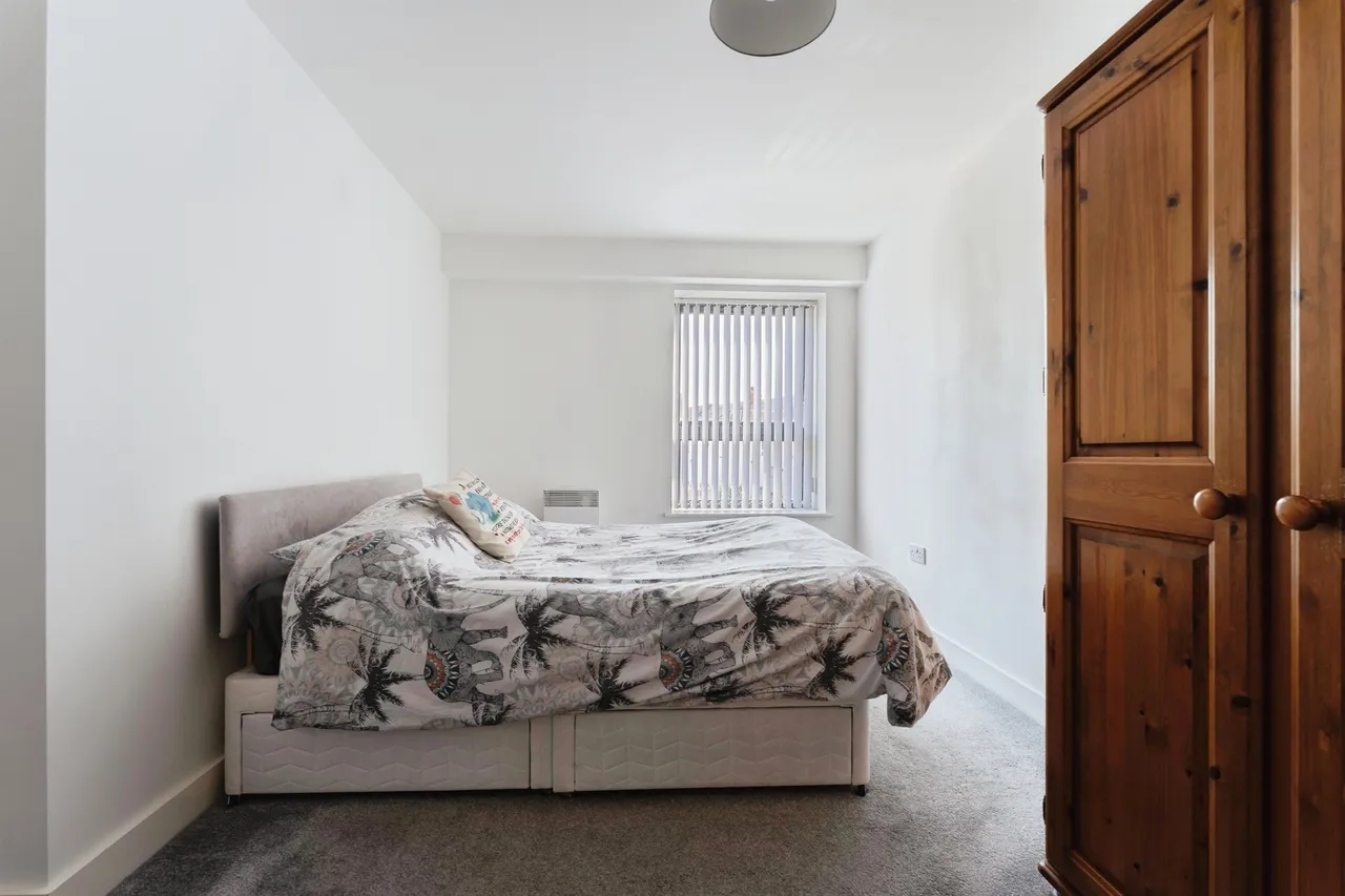 Elm Road North, Birkenhead, CH42, photo 10