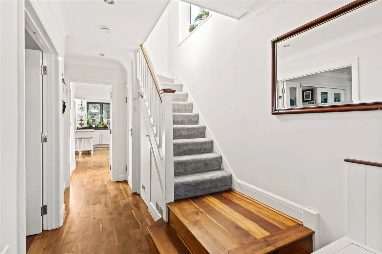 Heddon Close, Isleworth, TW7, photo 7