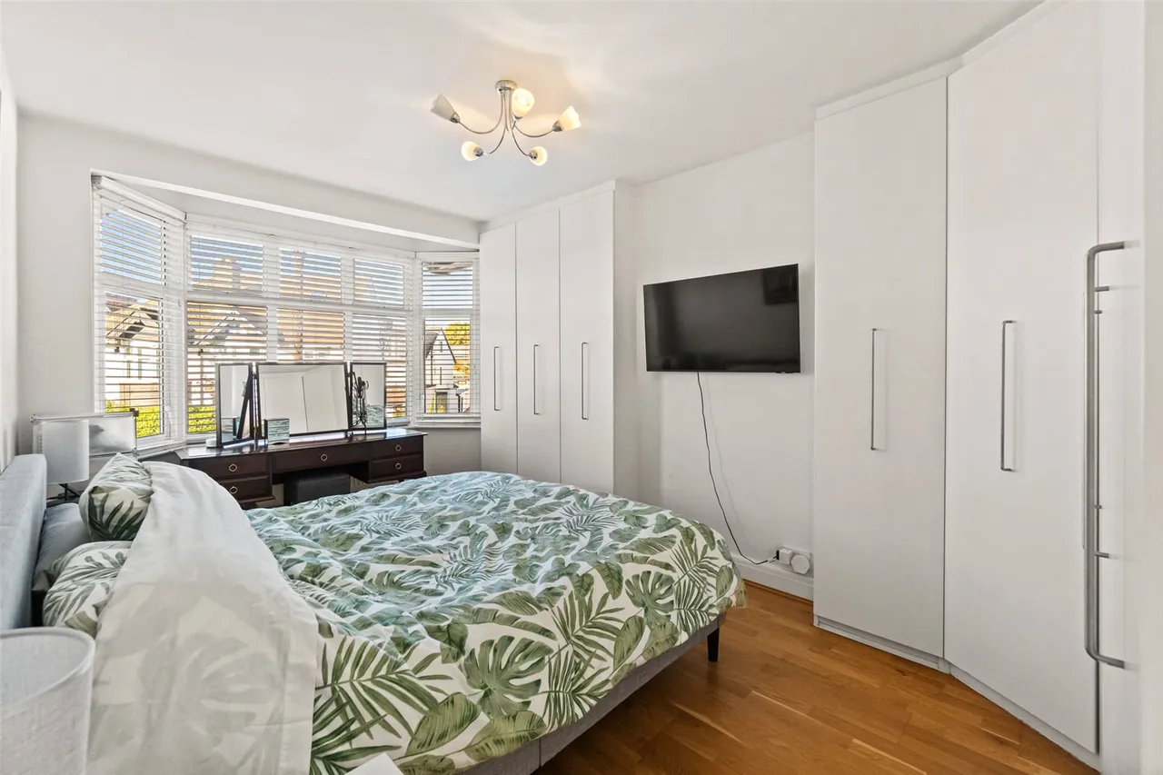 Heddon Close, Isleworth, TW7, photo 9