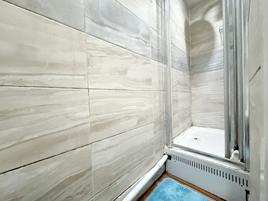 Harlington Road, Uxbridge, UB8, photo 9