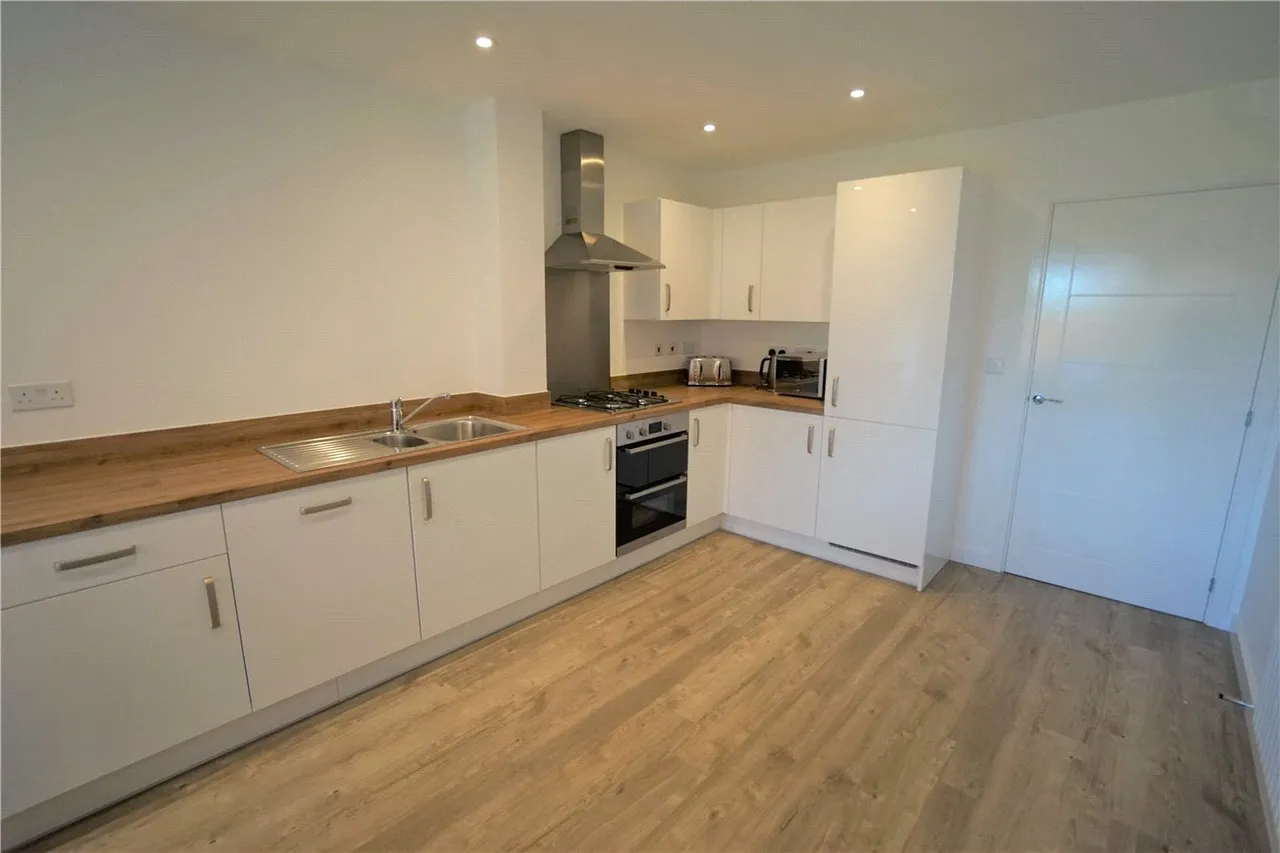 Shrub Leaze, Stoke Gifford, BS34, photo 2
