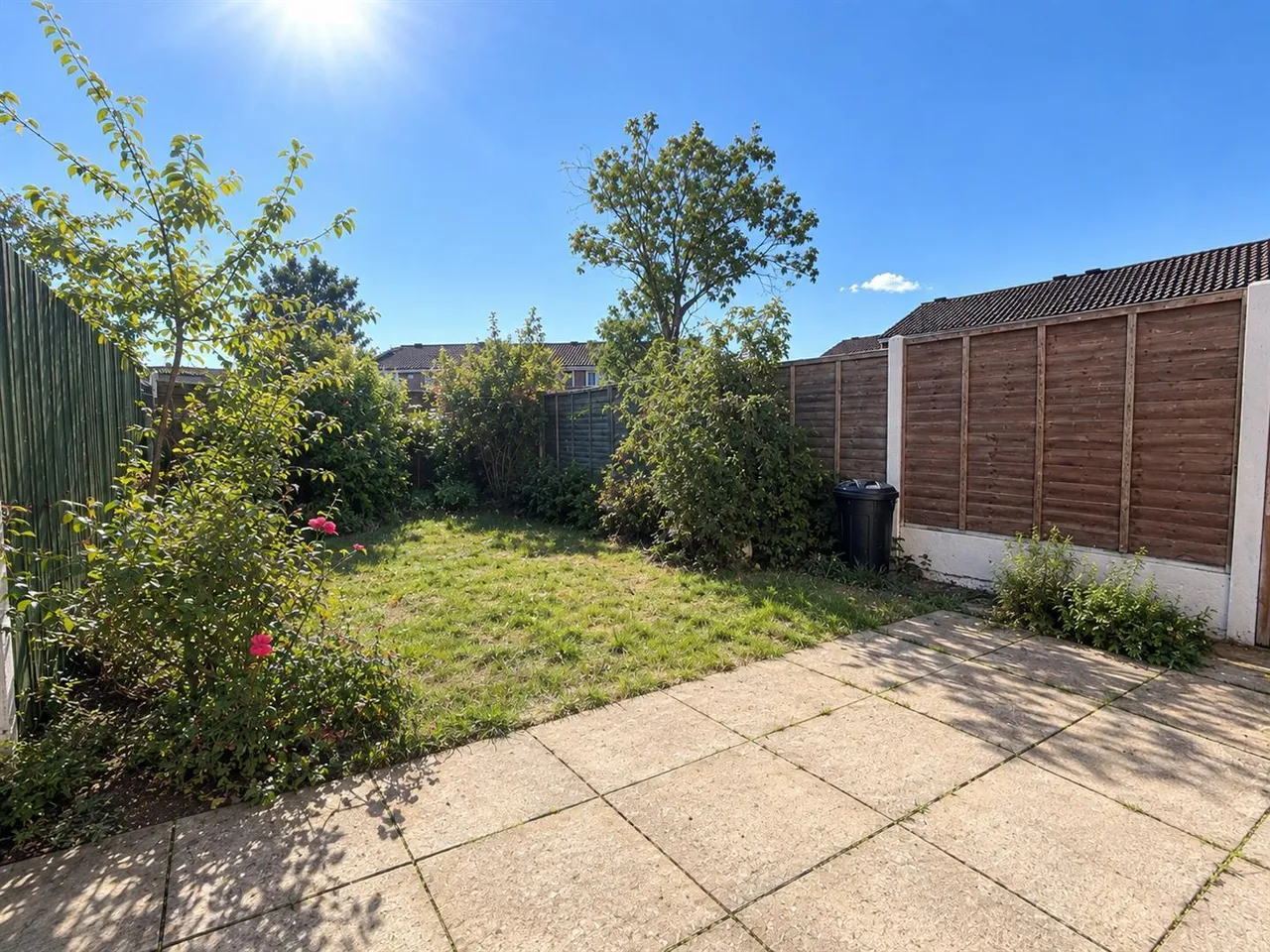 Haslam Close, Ickenham, photo 5