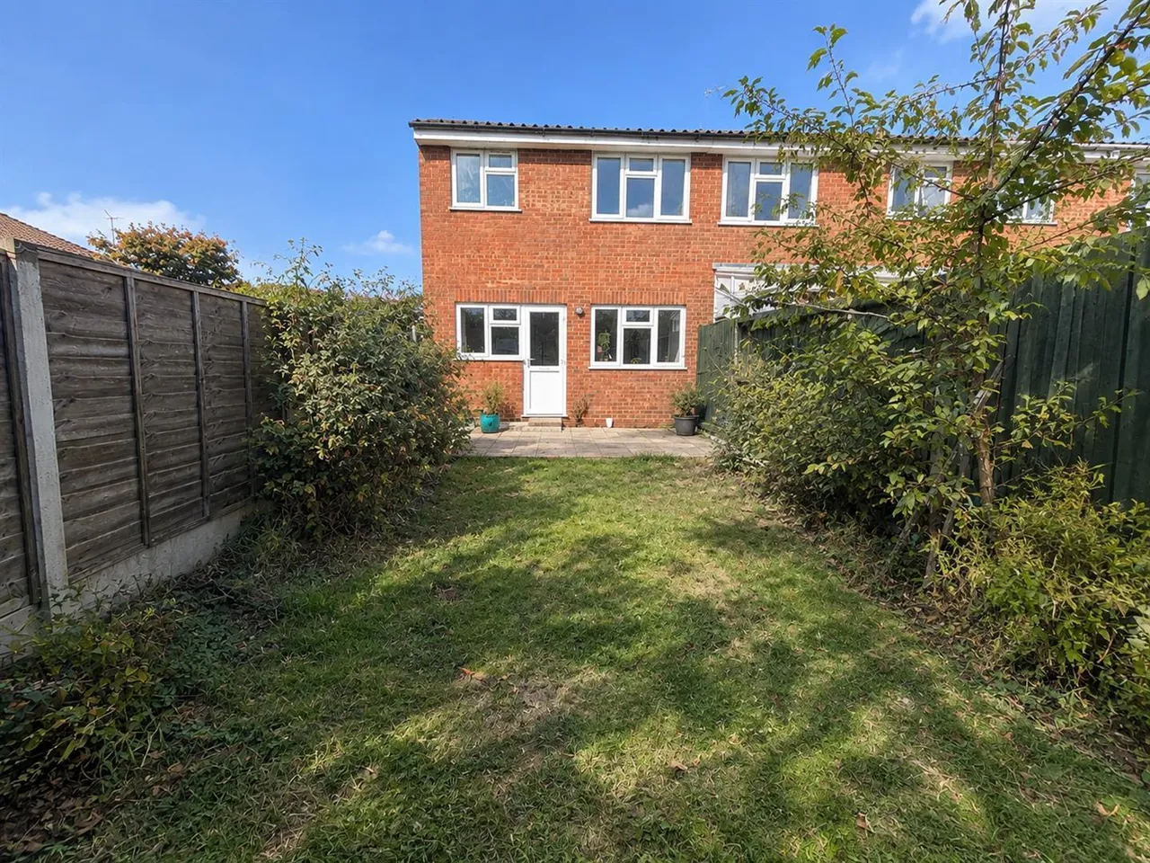 Haslam Close, Ickenham, photo 6