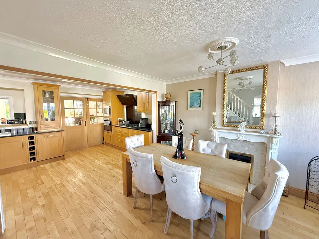 Harlestone Close, Luton LU3 4DW, photo 12