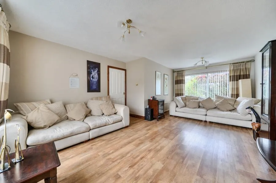 Pendre Gardens, Brecon, LD3, photo 2