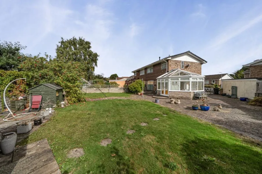 Pendre Gardens, Brecon, LD3, photo 21