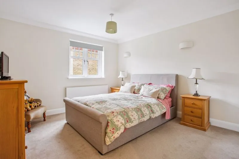 Wharf Lane, Bourne End SL8 5RU, photo 7