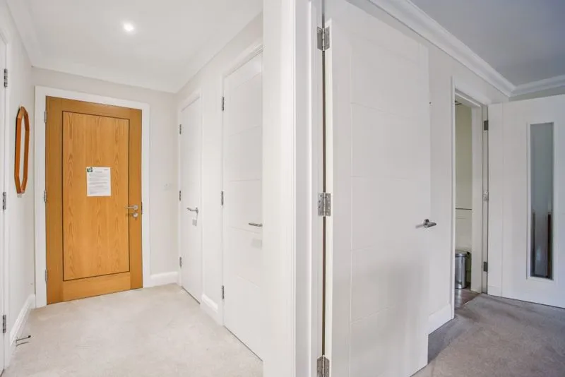 Wharf Lane, Bourne End SL8 5RU, photo 9