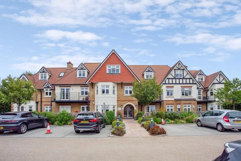 Wharf Lane, Bourne End SL8 5RU, photo 12