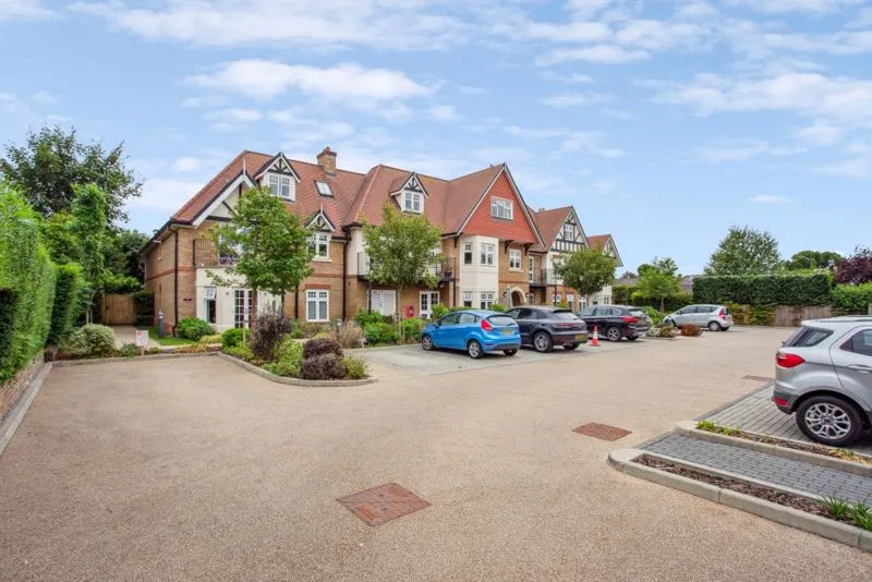 1 bed flat for sale — Wharf Lane, Bourne End SL8 5RU