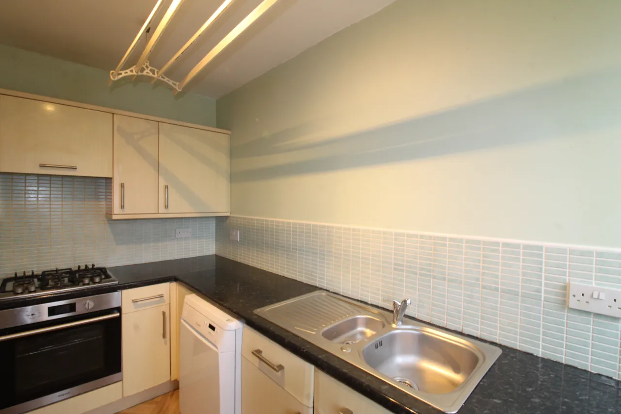 Kinpurnie Road, Ralston, photo 5