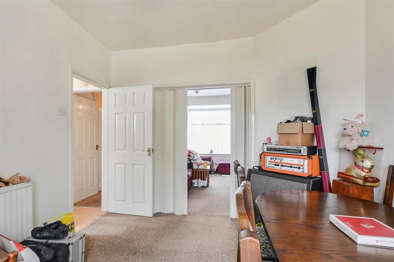 Barrydale Avenue, Beeston, NG9, photo 7