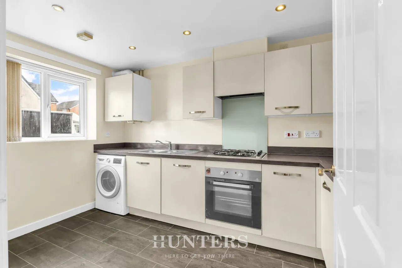 Martindale Crescent, Middleton, M24, photo 9