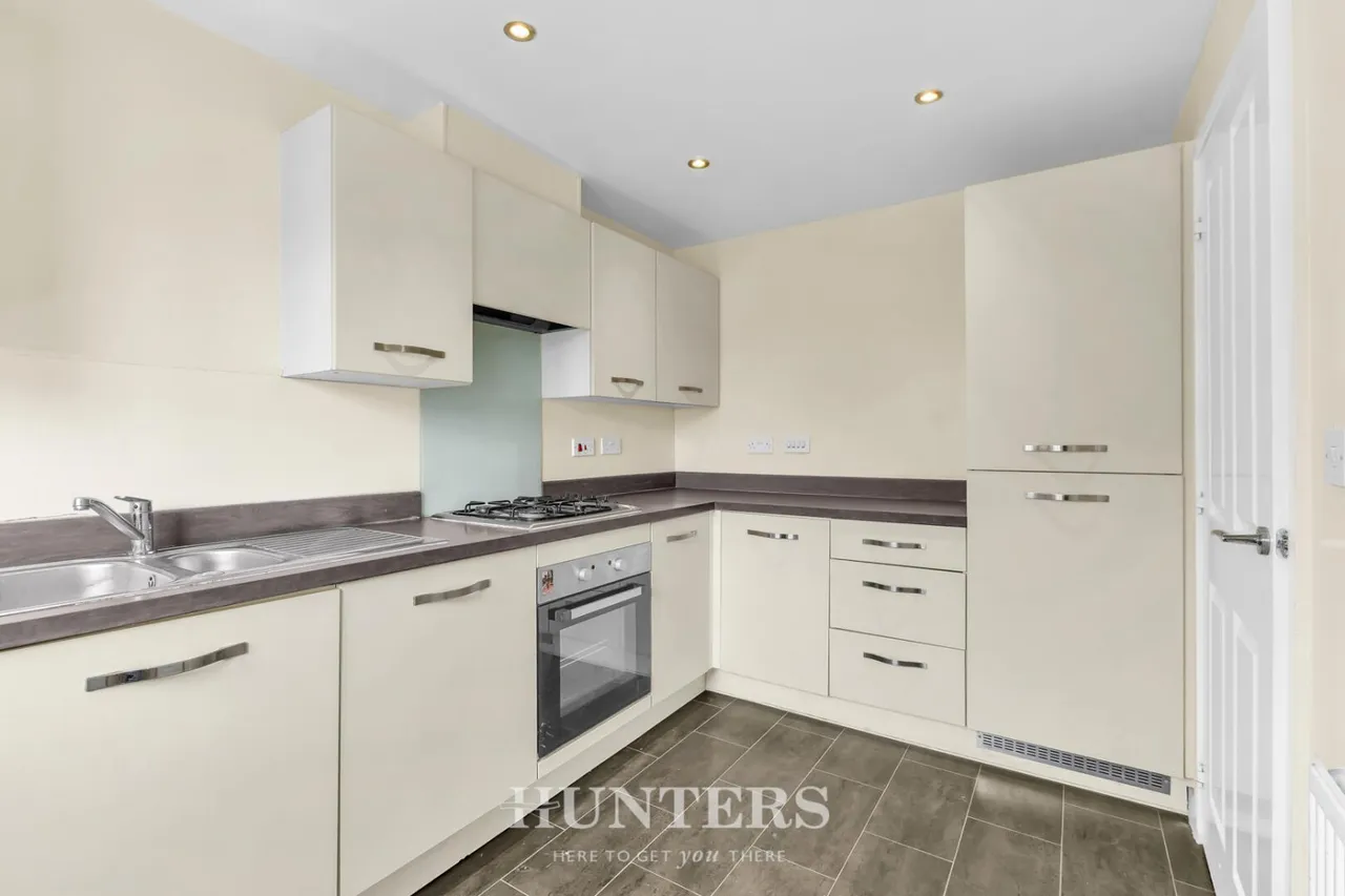 Martindale Crescent, Middleton, M24, photo 8