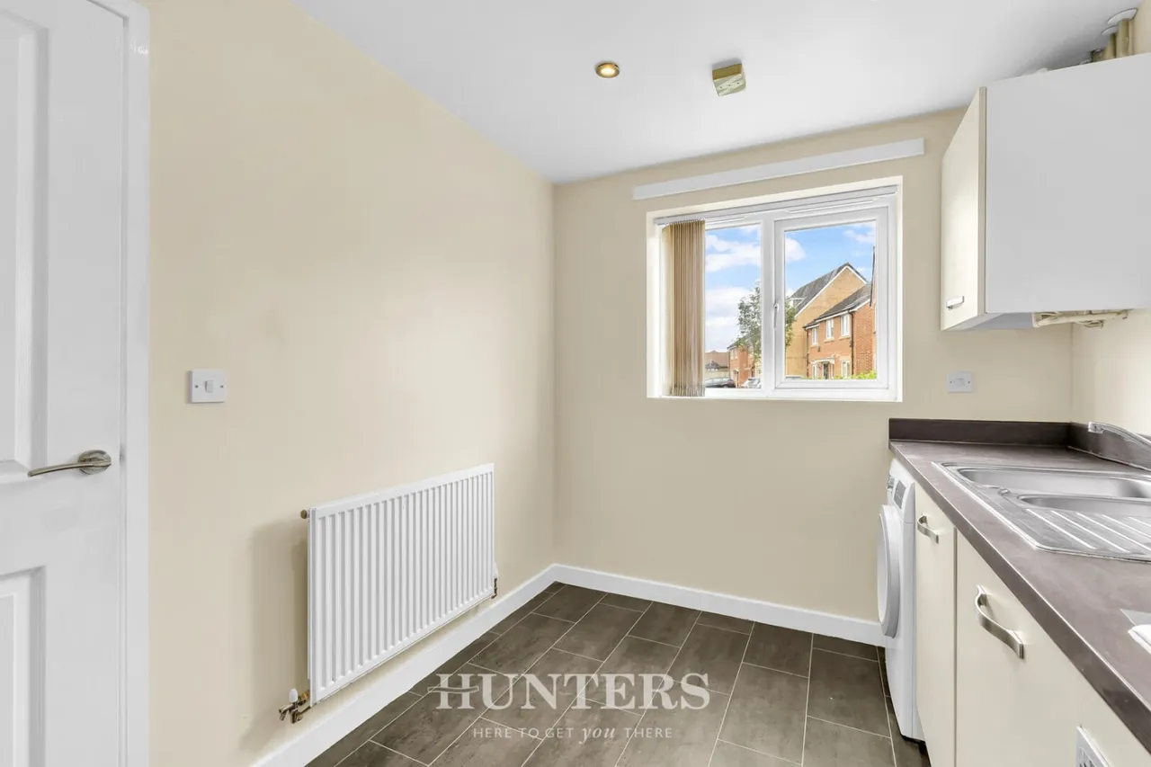 Martindale Crescent, Middleton, M24, photo 7