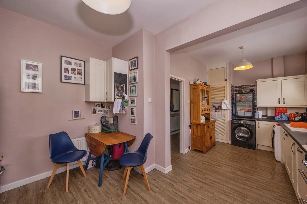 Avondale Road, Waterlooville, PO7, photo 11