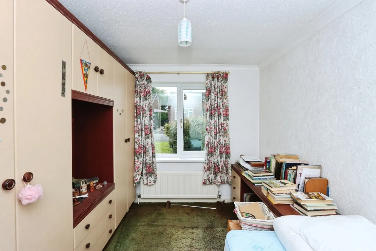 Brier Close, Waterthorpe, Sheffield, S20, photo 11