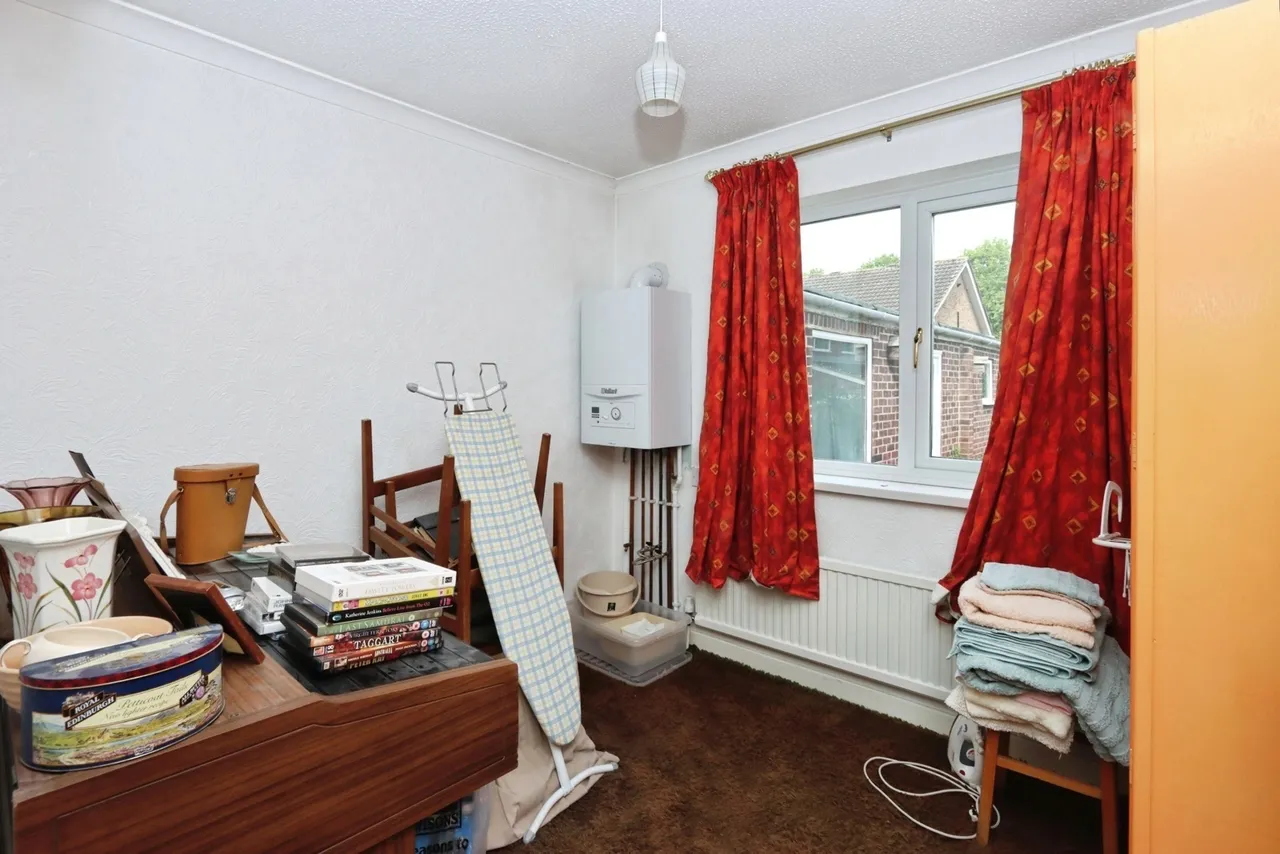 Brier Close, Waterthorpe, Sheffield, S20, photo 13