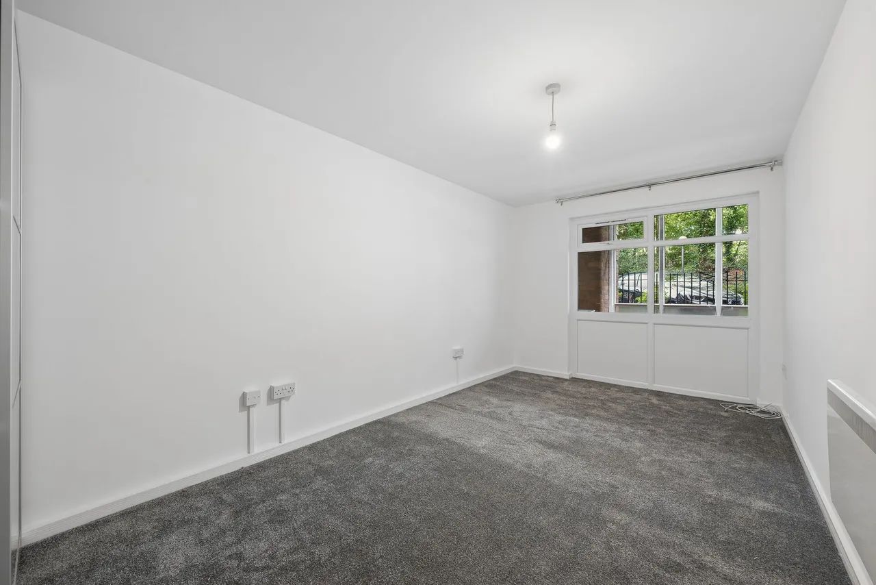 Blackburn Road, Bolton, photo 17