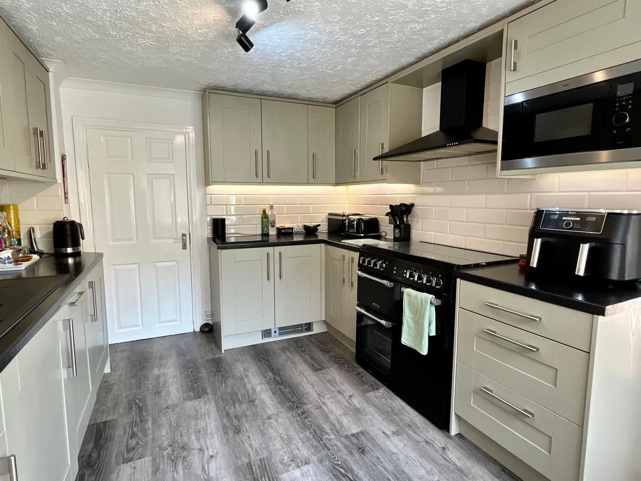 Sketty Park Drive, Sketty, SA2, photo 10