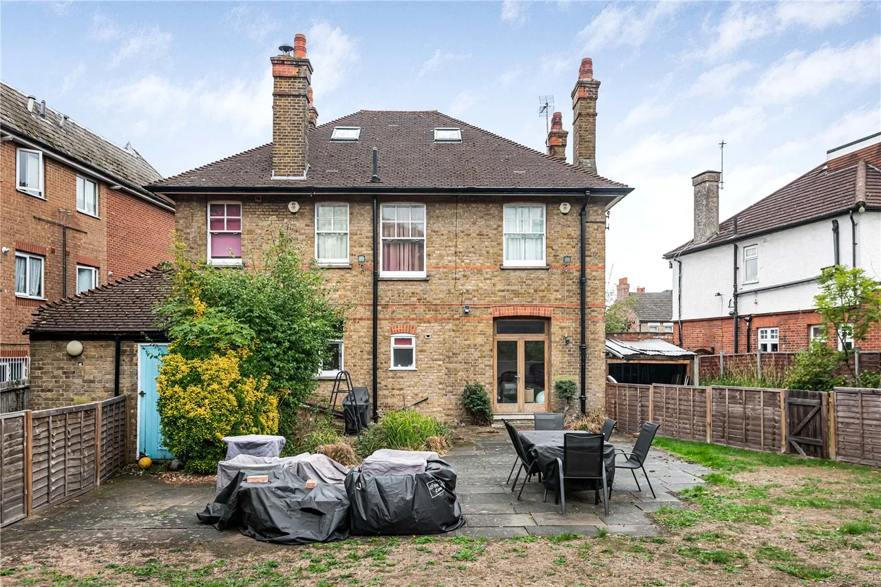 Park Road, New Barnet, EN4, photo 18