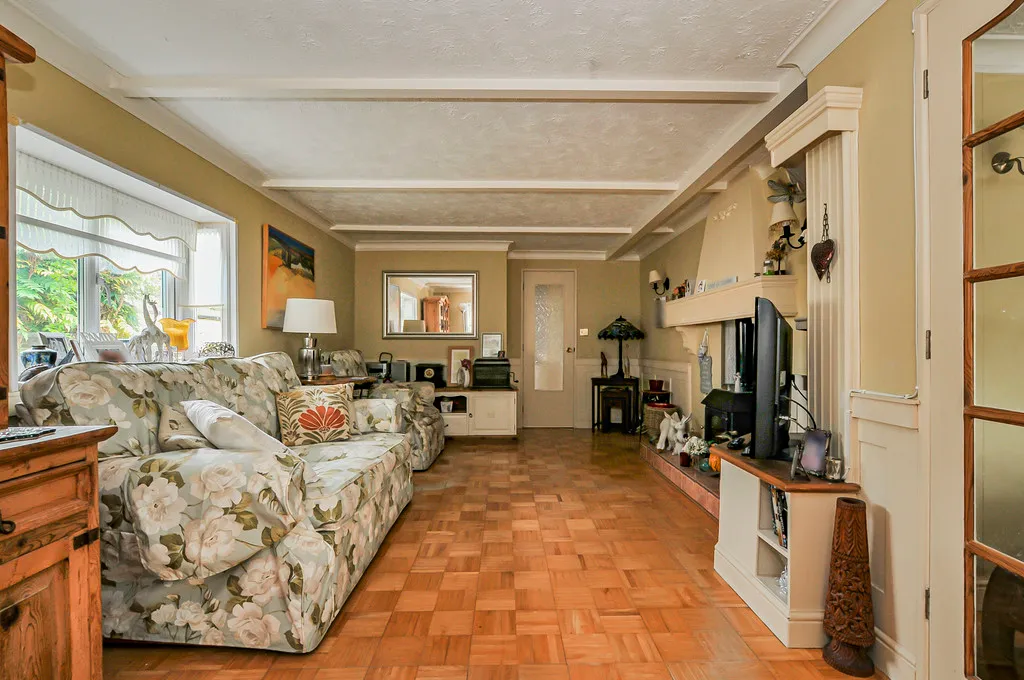 Firs Drive, Orchards Residential Park, SL3, photo 27