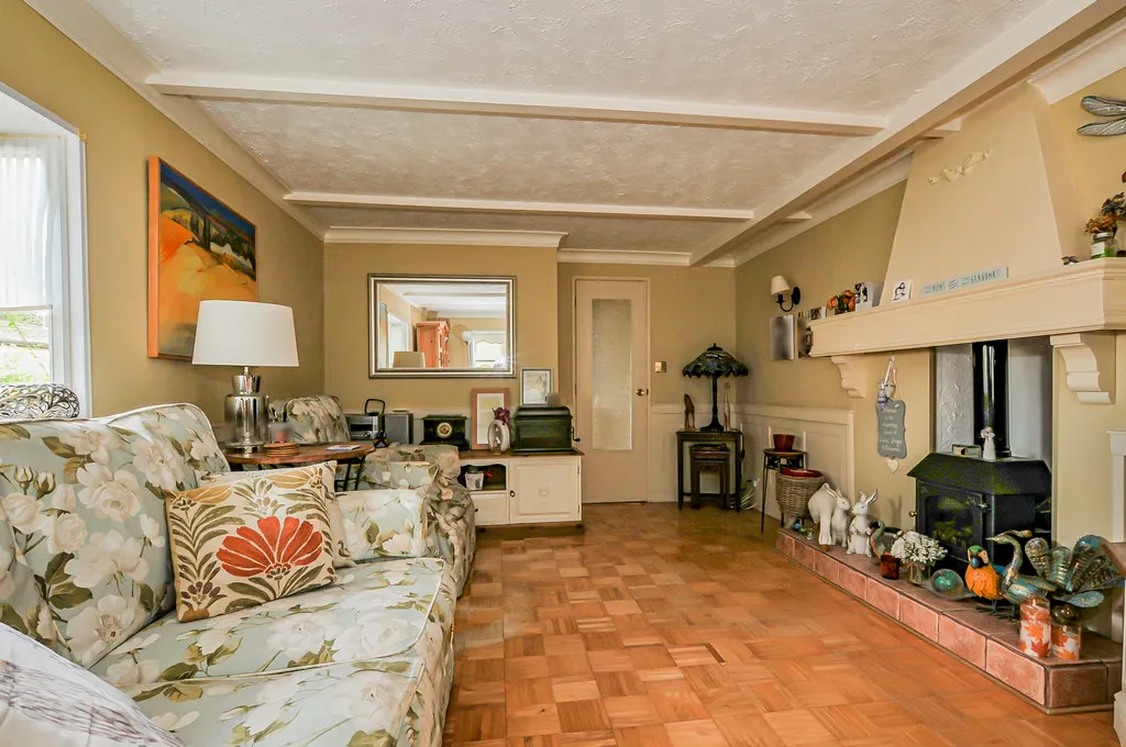 Firs Drive, Orchards Residential Park, SL3, photo 19